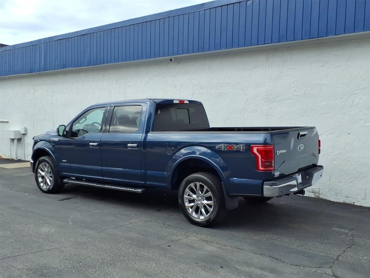 Ford F-150 Lariat SuperCrew 5.5-ft. Bed 4WD 2016
