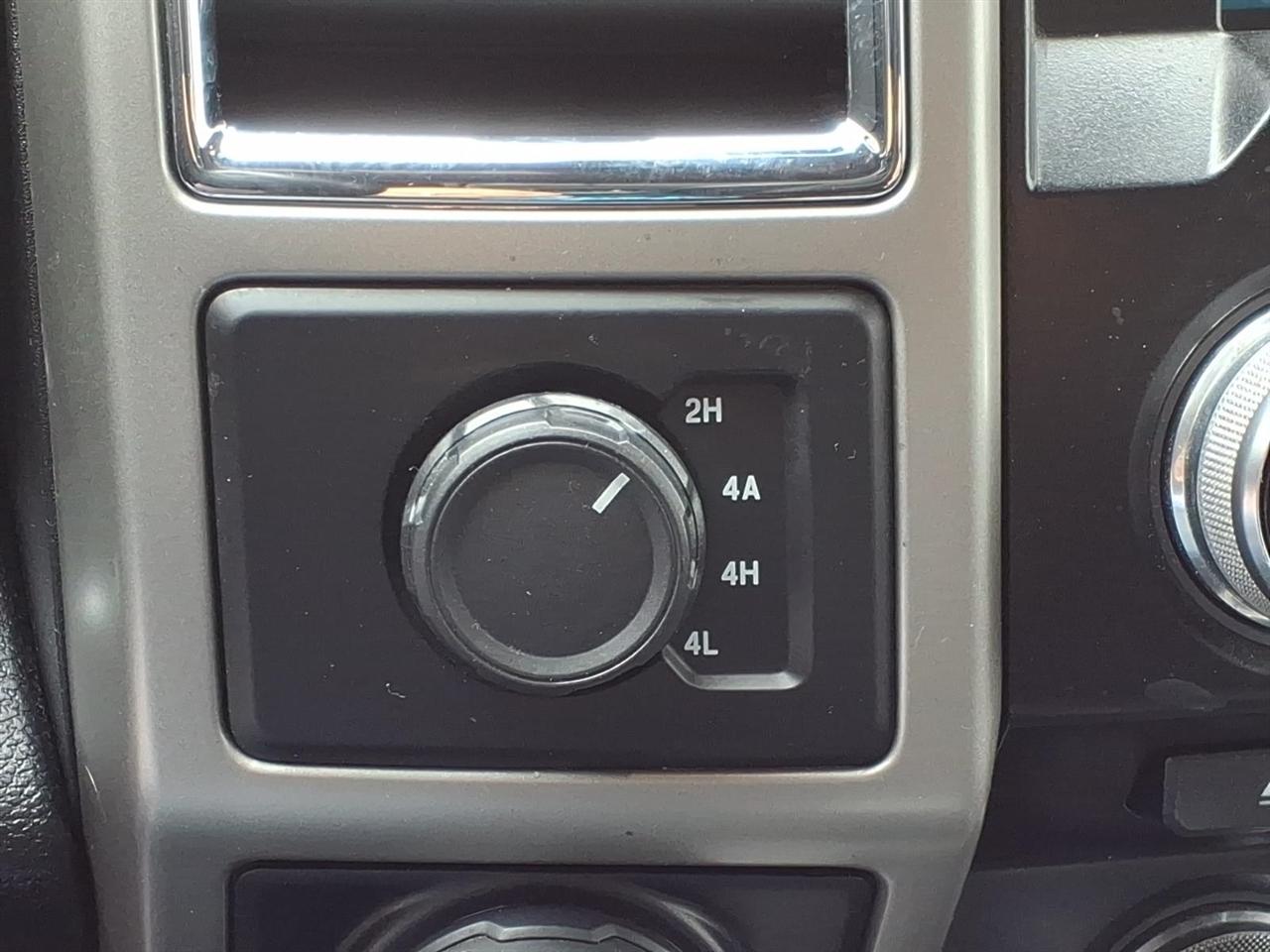 Ford F-150 Lariat SuperCrew 5.5-ft. Bed 4WD 2016