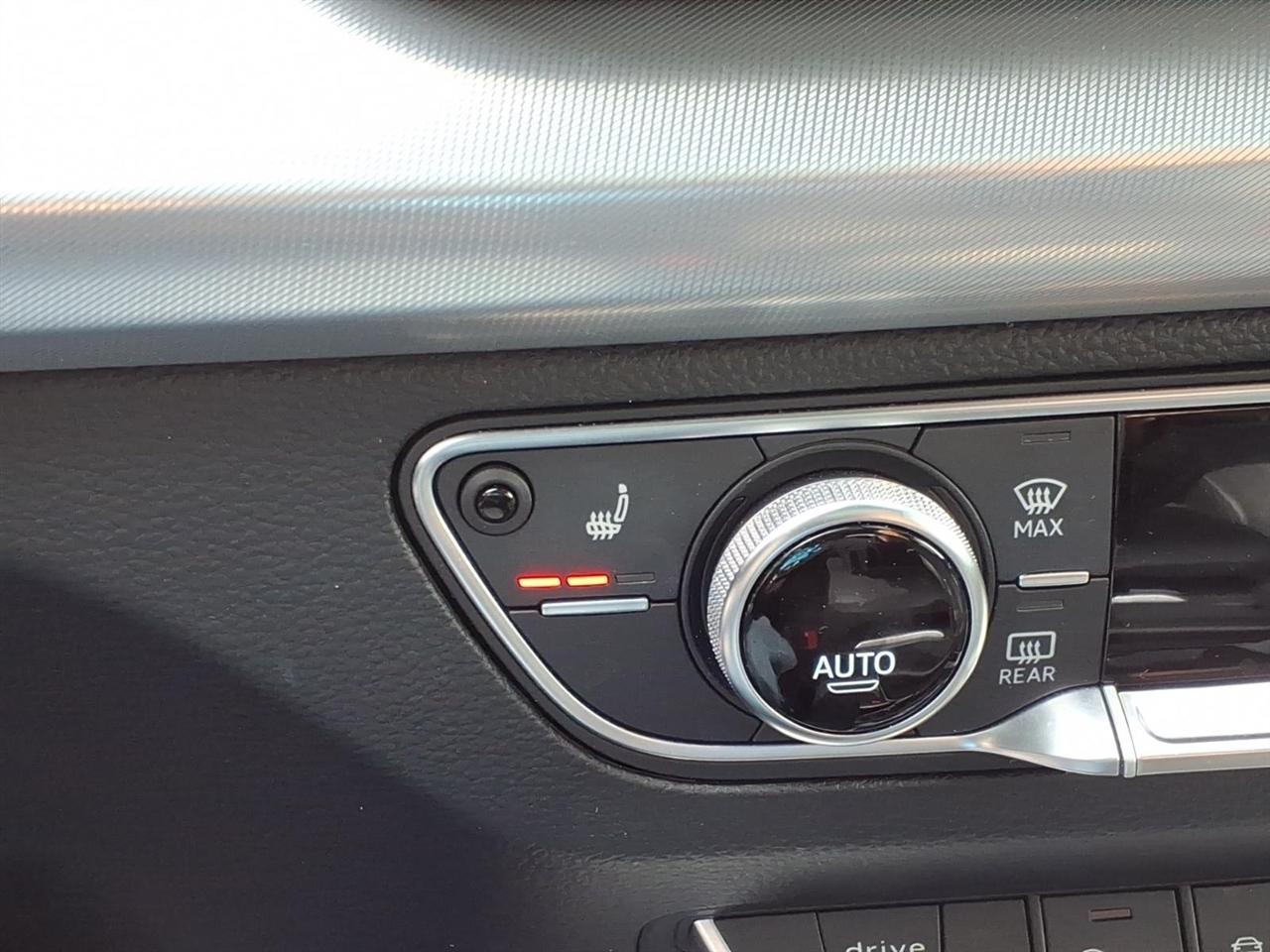 Audi Q5 Titanium Premium Plus 45 TFSI quattro 2020