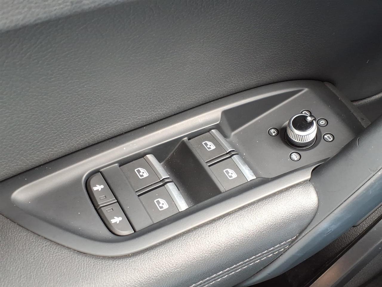 Audi Q5 Titanium Premium Plus 45 TFSI quattro 2020