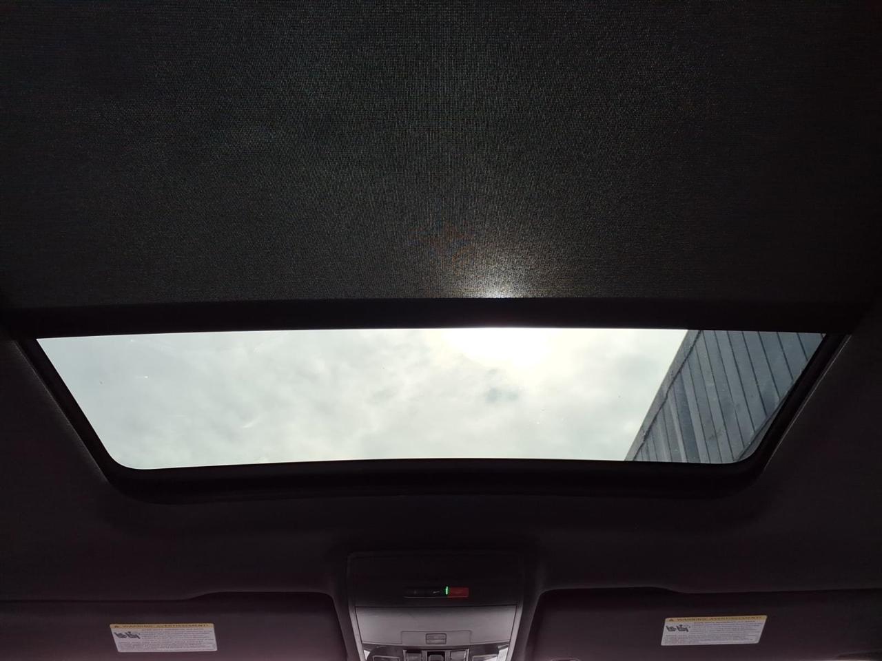 Volkswagen Atlas Cross Sport 3.6L V6 SE w/Technology R-Line 4MOTION 2021