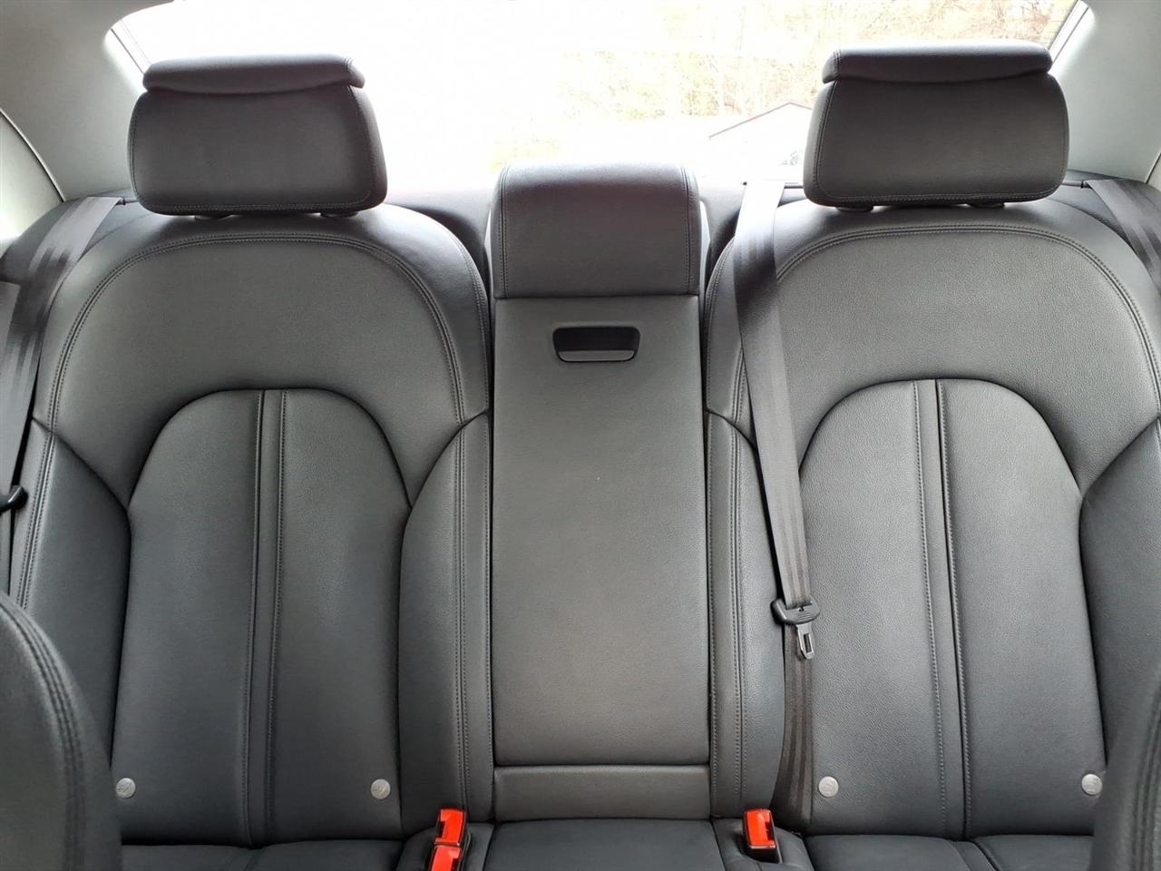 Audi A8 4dr Sdn 4.0T 2015