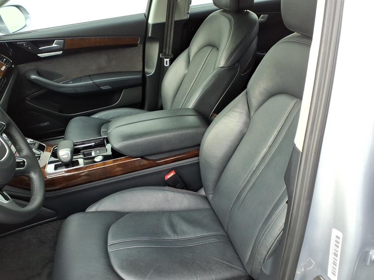 Audi A8 4dr Sdn 4.0T 2015