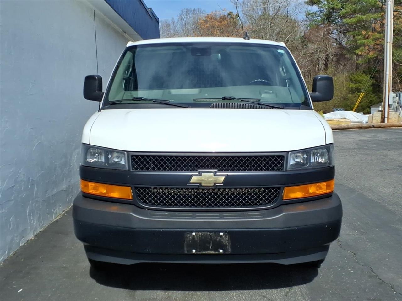 Chevrolet Express Cargo Van RWD 2500 135" 2021