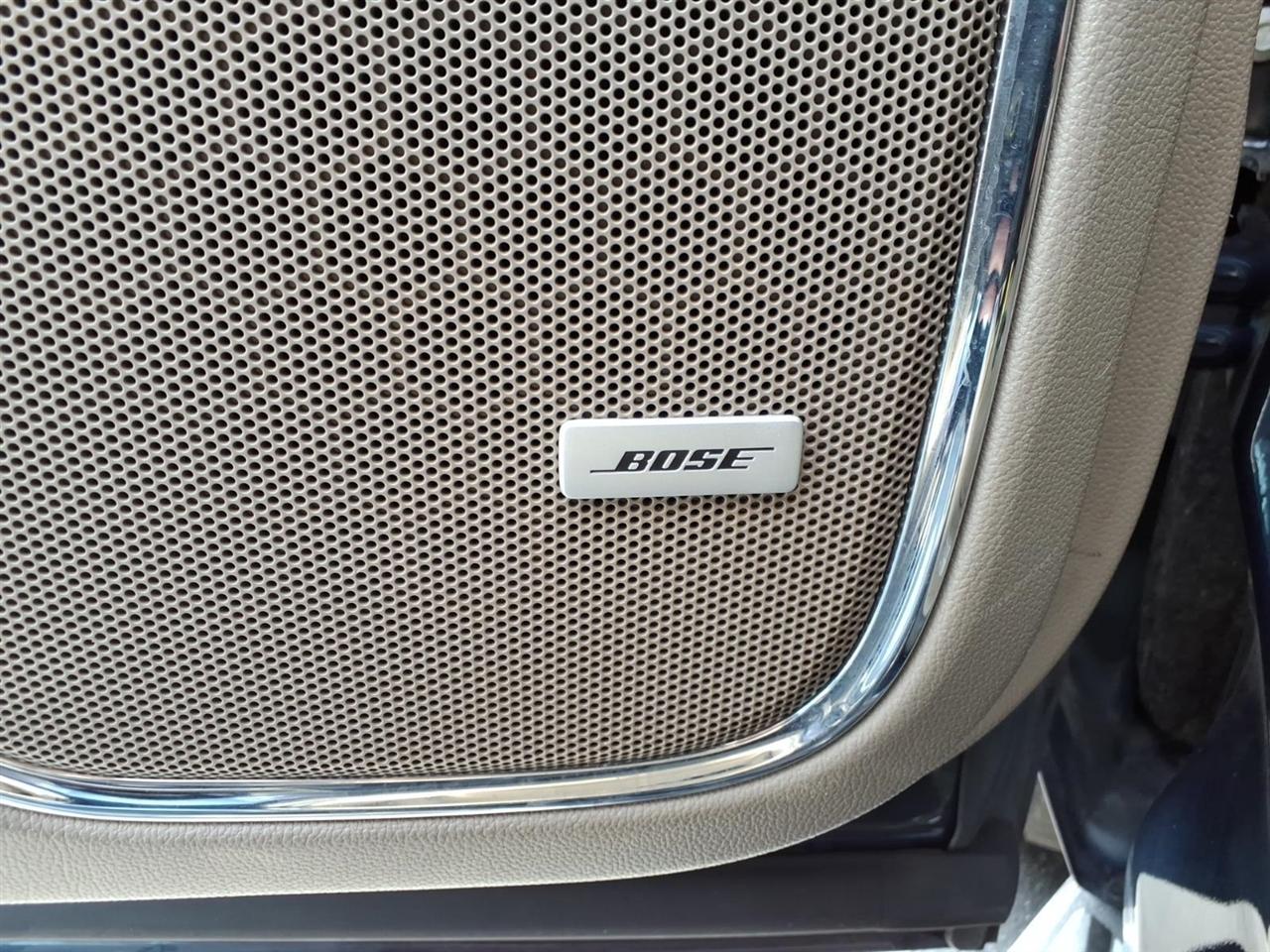 Chevrolet Tahoe 4WD 4dr Premier 2020