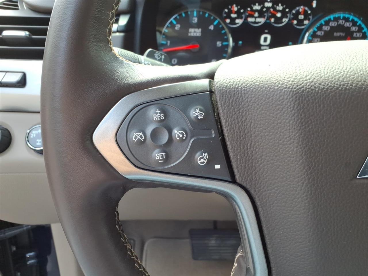 Chevrolet Tahoe 4WD 4dr Premier 2020