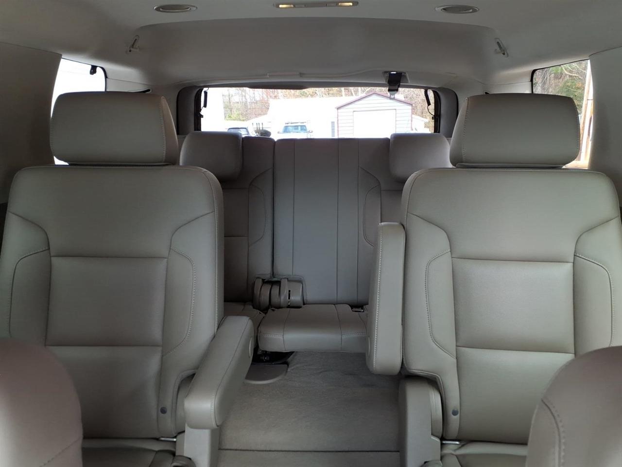 Chevrolet Tahoe 4WD 4dr Premier 2020