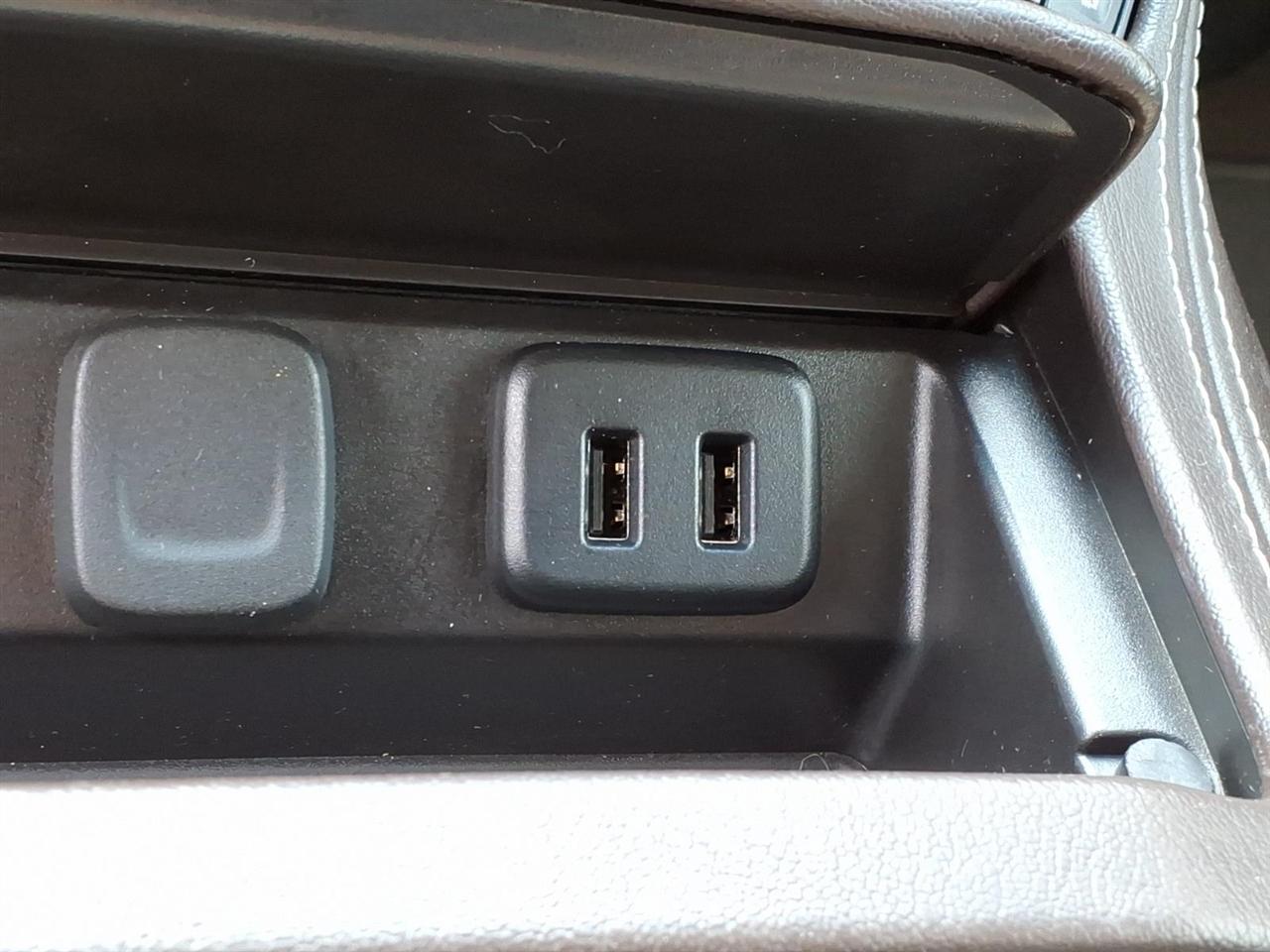 Chevrolet Tahoe 4WD 4dr Premier 2020