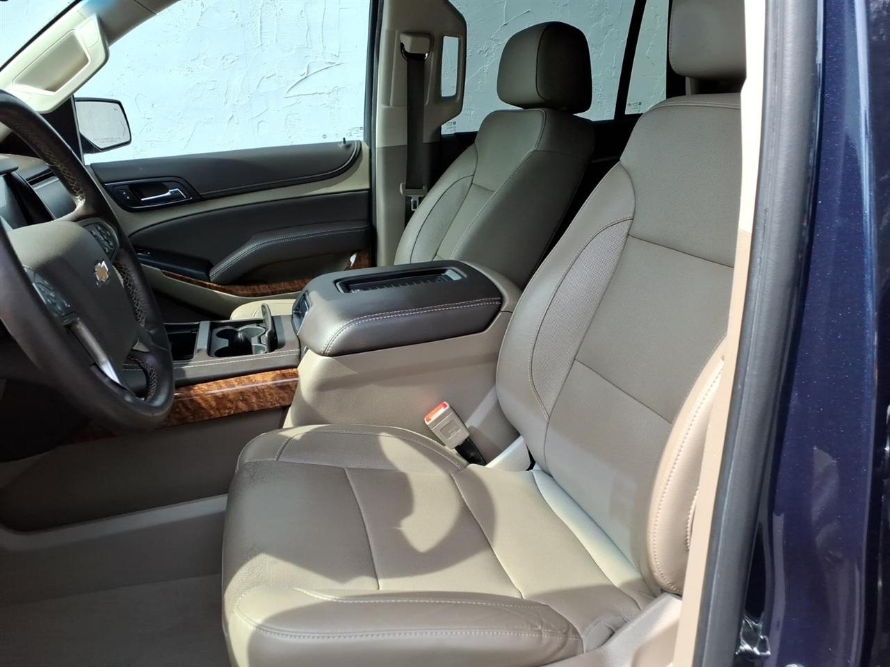 Chevrolet Tahoe 4WD 4dr Premier 2020