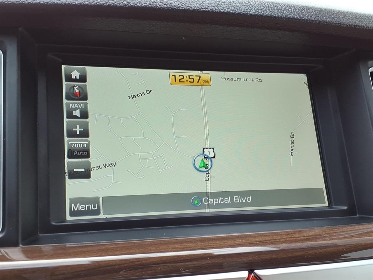 Hyundai Genesis 4dr Sdn V6 3.8L RWD 2015