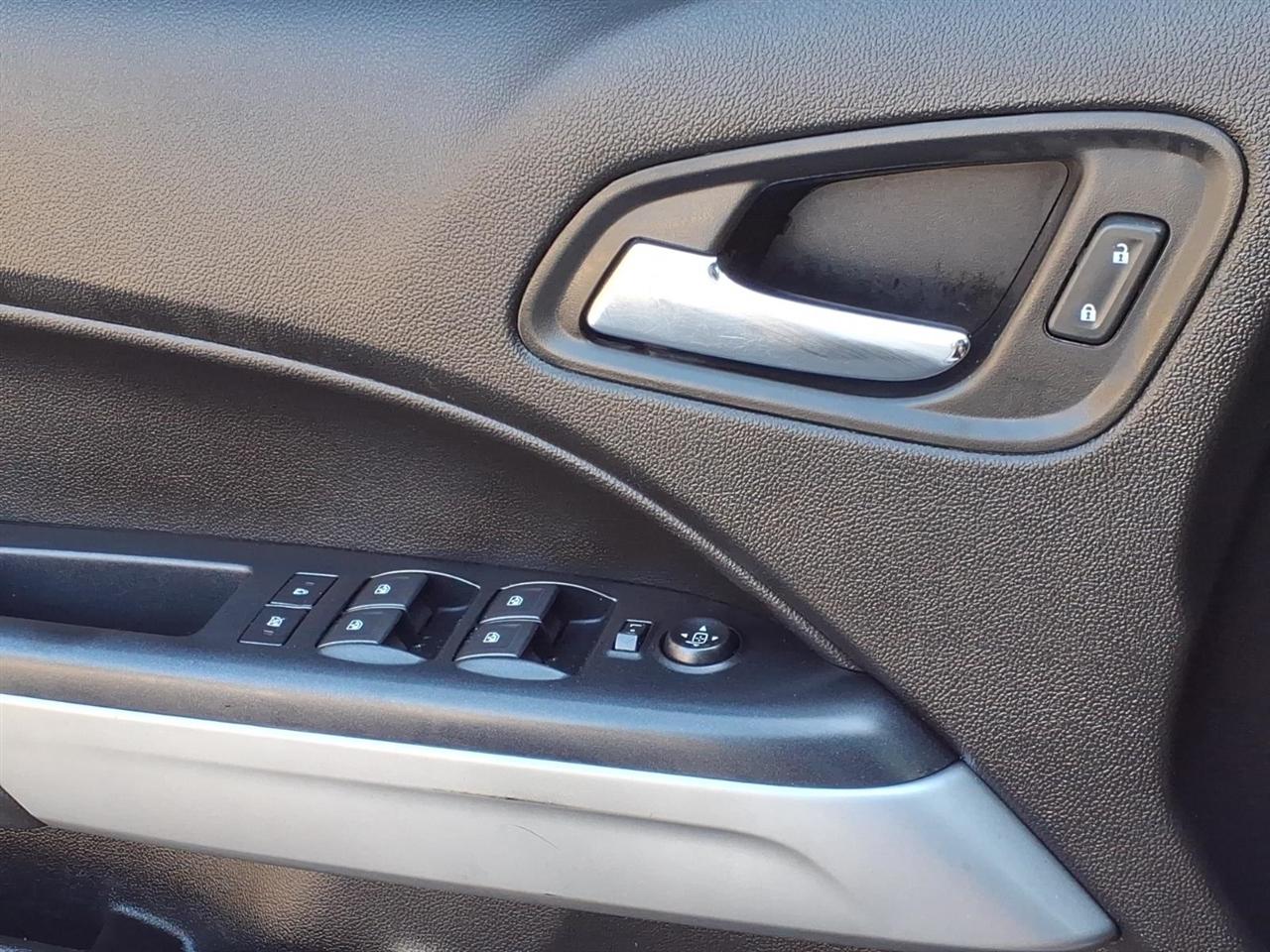 Chevrolet Colorado 4WD Crew Cab 128" LT 2021