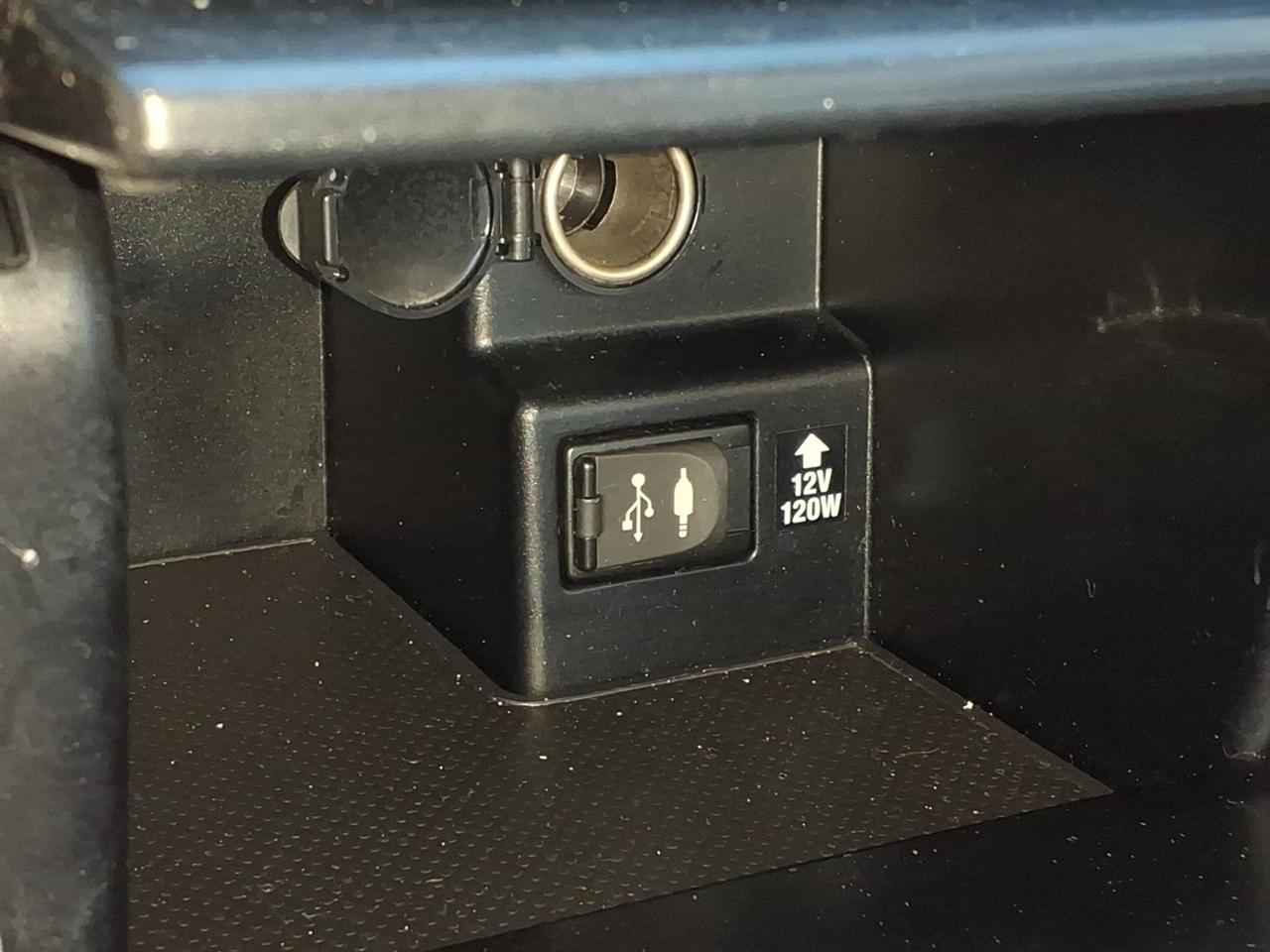 Toyota Camry 4dr Sdn I4 Auto L (Natl) *Ltd Avail* 2014