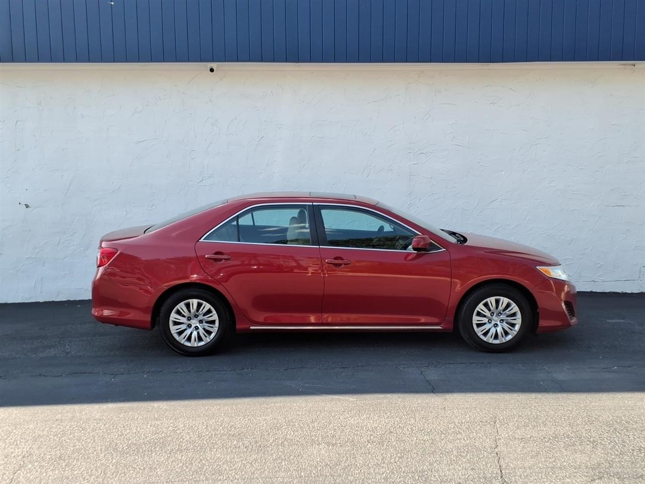 Toyota Camry 4dr Sdn I4 Auto L (Natl) *Ltd Avail* 2014