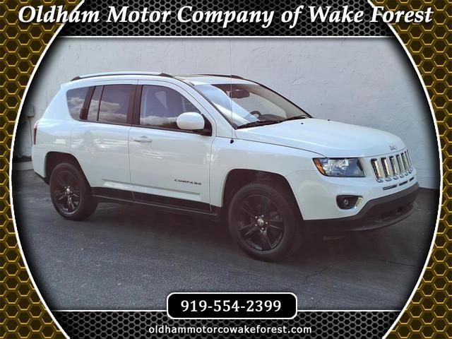 White 2016 Jeep Compass High Altitude Edition SUV / Crossover Front-Wheel Drive Continuously Variable Transmission