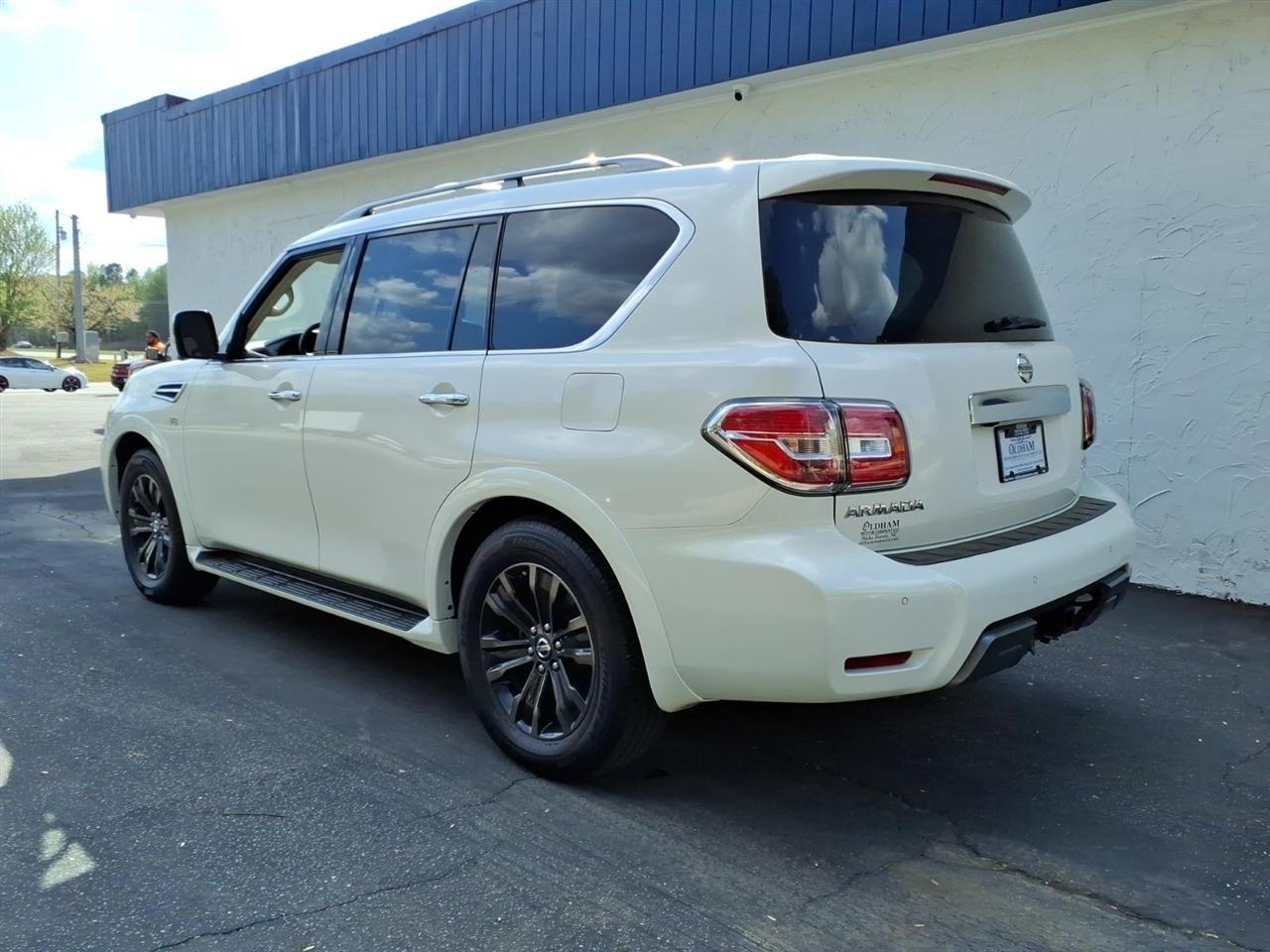 Nissan Armada 4x2 Platinum 2019