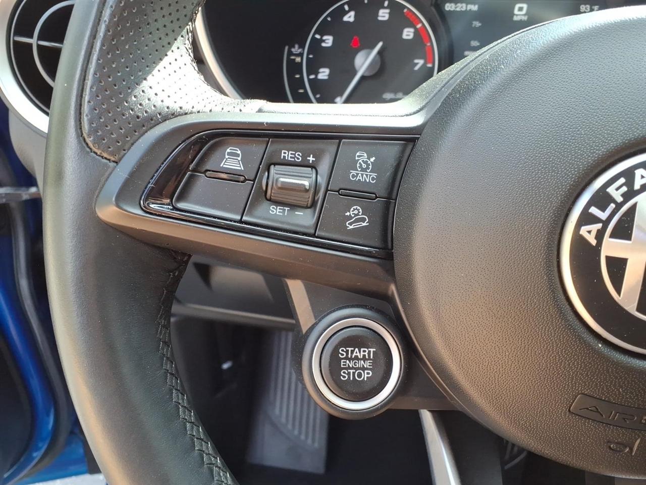 Alfa Romeo Stelvio Sport RWD 2020