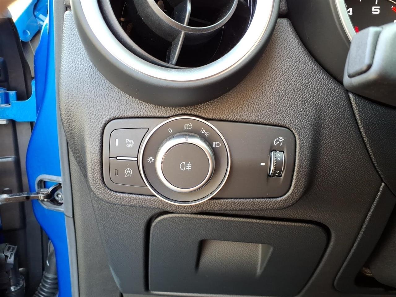 Alfa Romeo Stelvio Sport RWD 2020