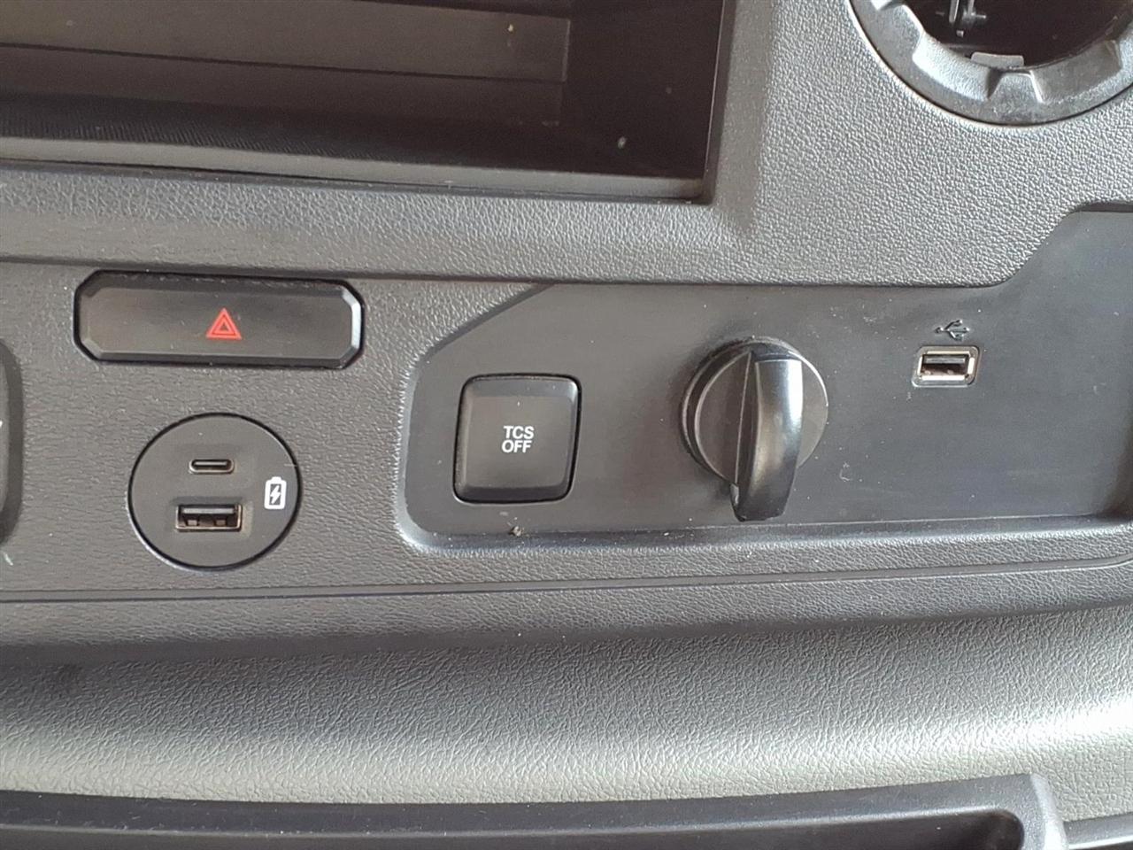 Ford E-Series Cutaway E-350 SRW 138" WB 2021