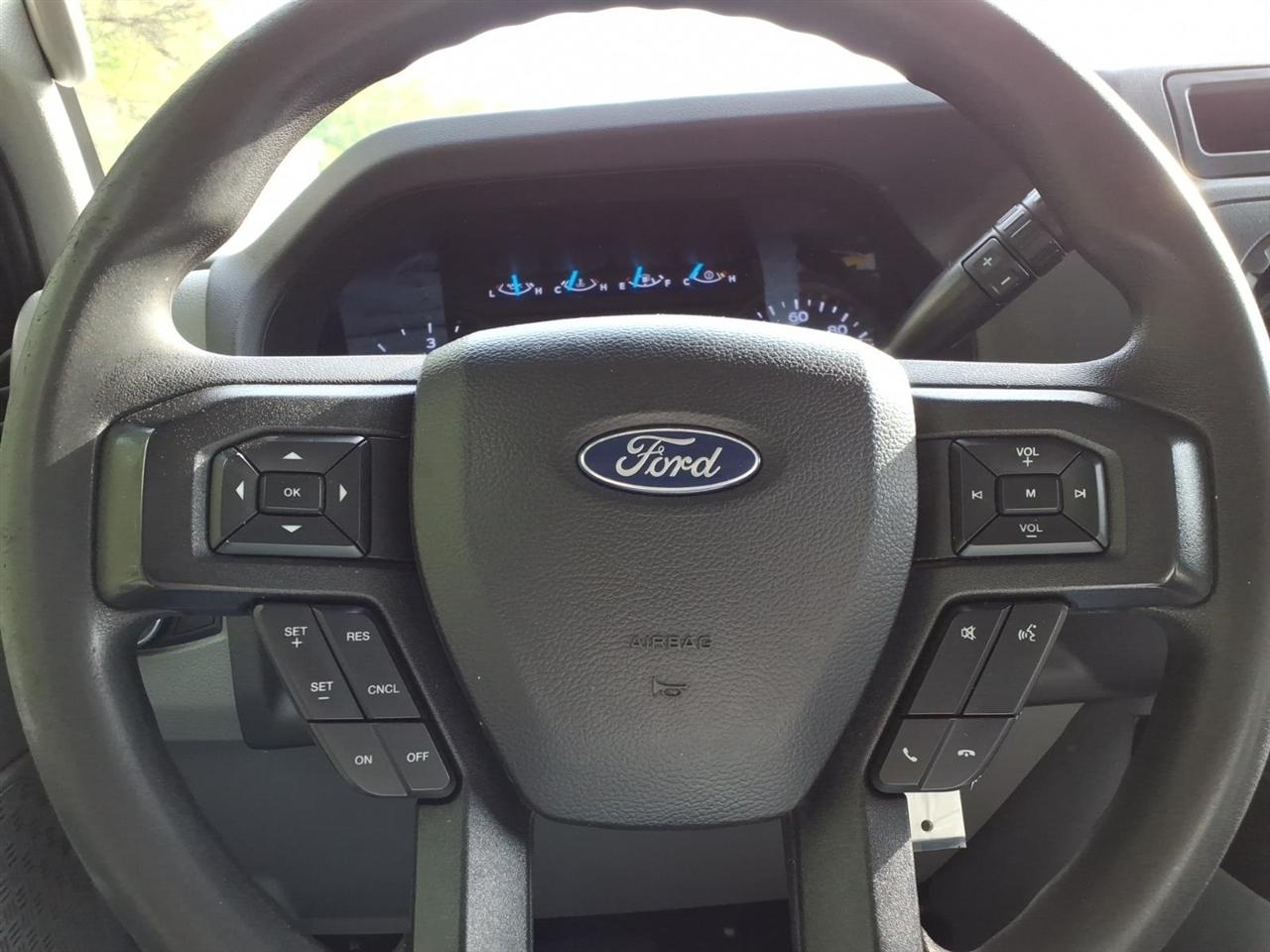 Ford E-Series Cutaway E-350 SRW 138" WB 2021