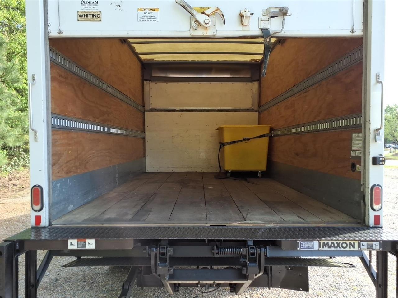 Ford E-Series Cutaway E-350 SRW 138" WB 2021