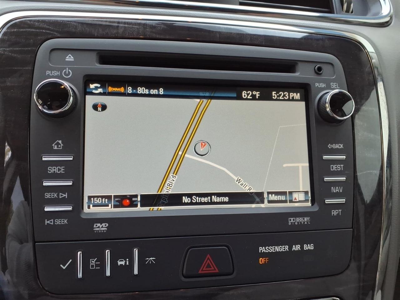 Buick Enclave FWD 4dr Leather 2017