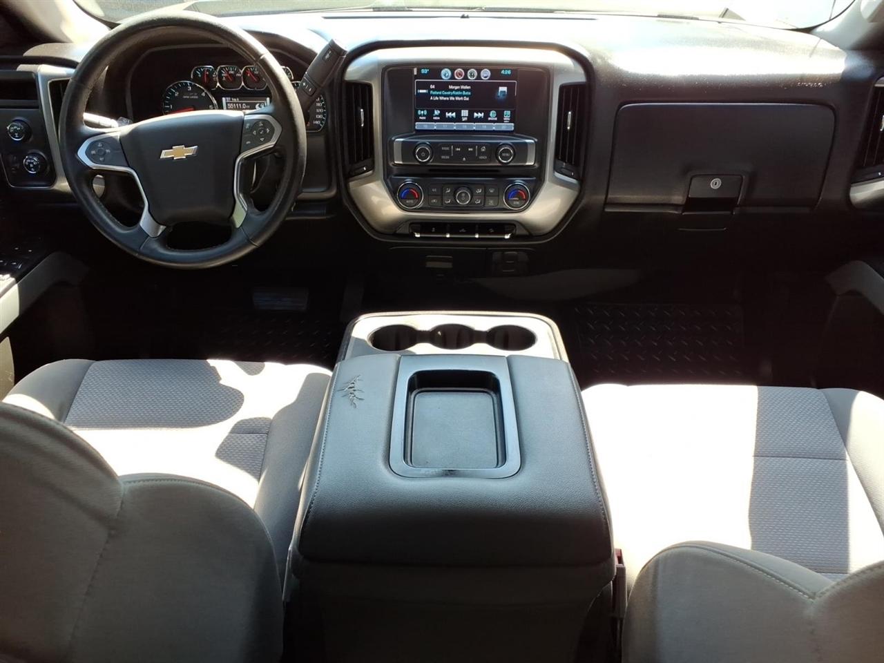 Chevrolet Silverado 1500 4WD Crew Cab 143.5" LT w/2LT 2017