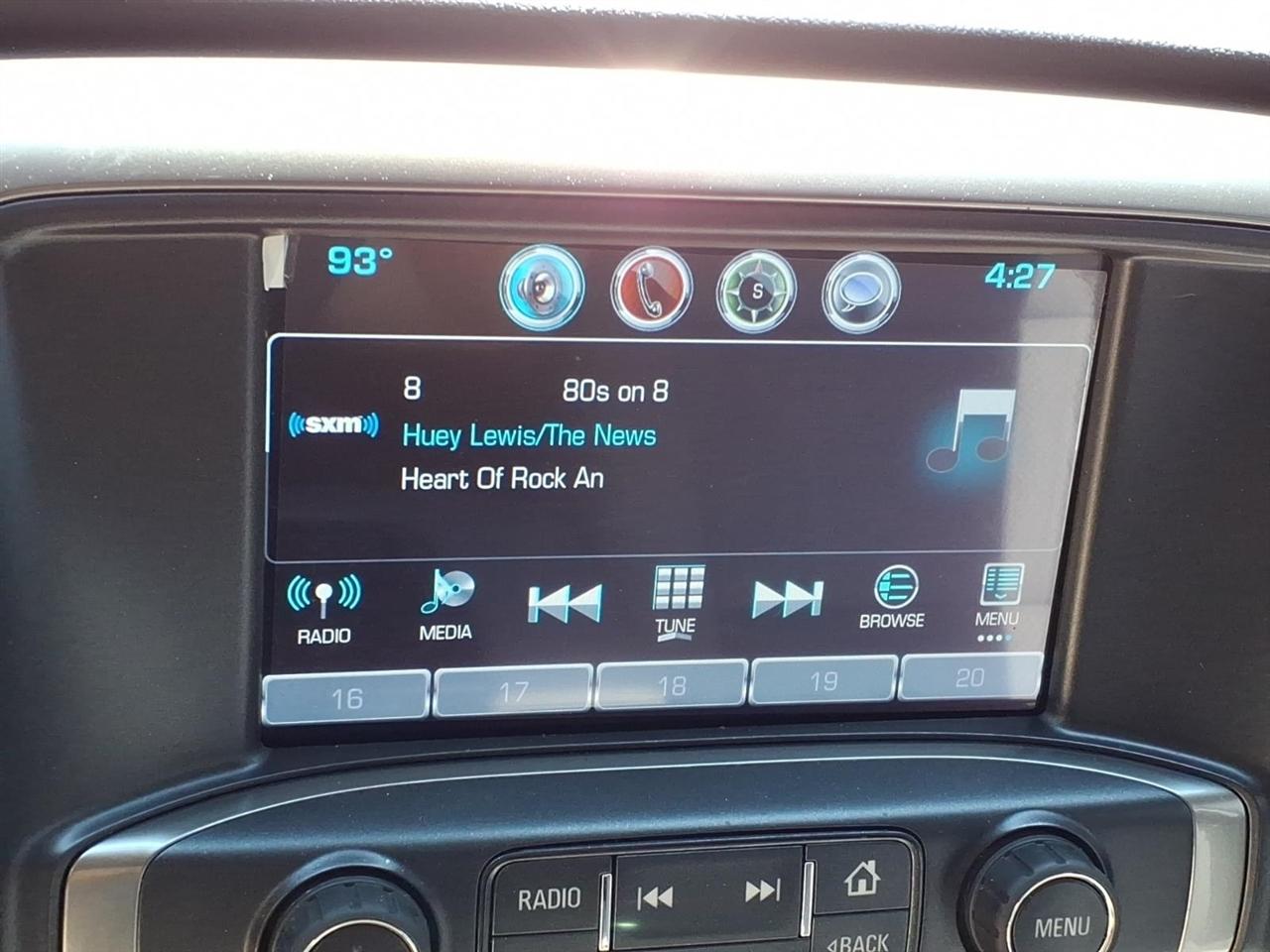 Chevrolet Silverado 1500 4WD Crew Cab 143.5" LT w/2LT 2017