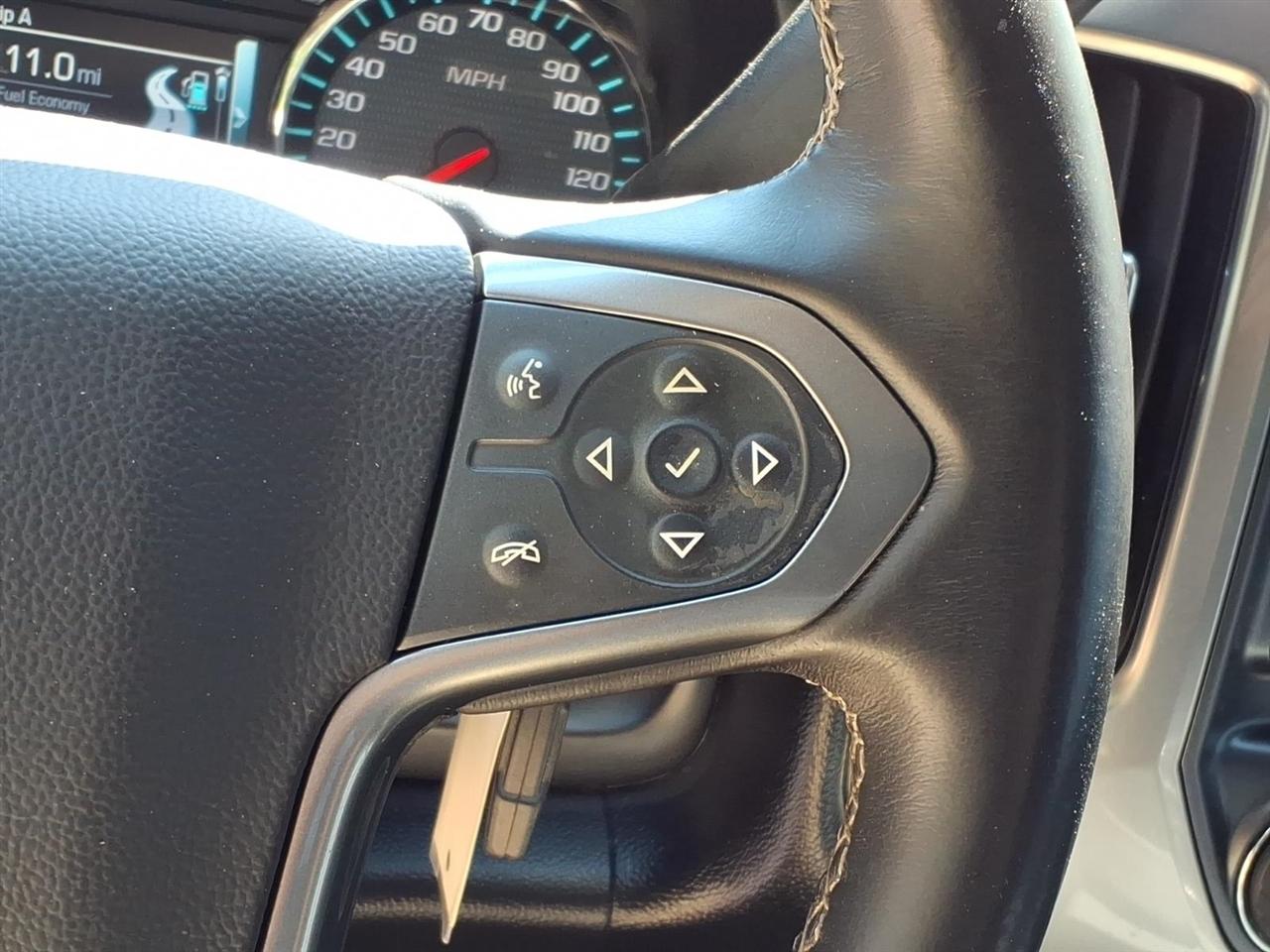 Chevrolet Silverado 1500 4WD Crew Cab 143.5" LT w/2LT 2017