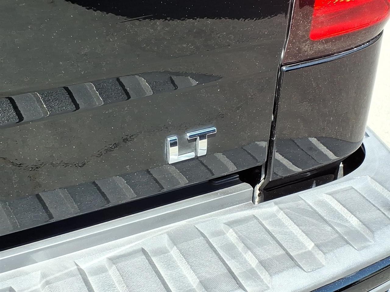 Chevrolet Silverado 1500 4WD Crew Cab 143.5" LT w/2LT 2017