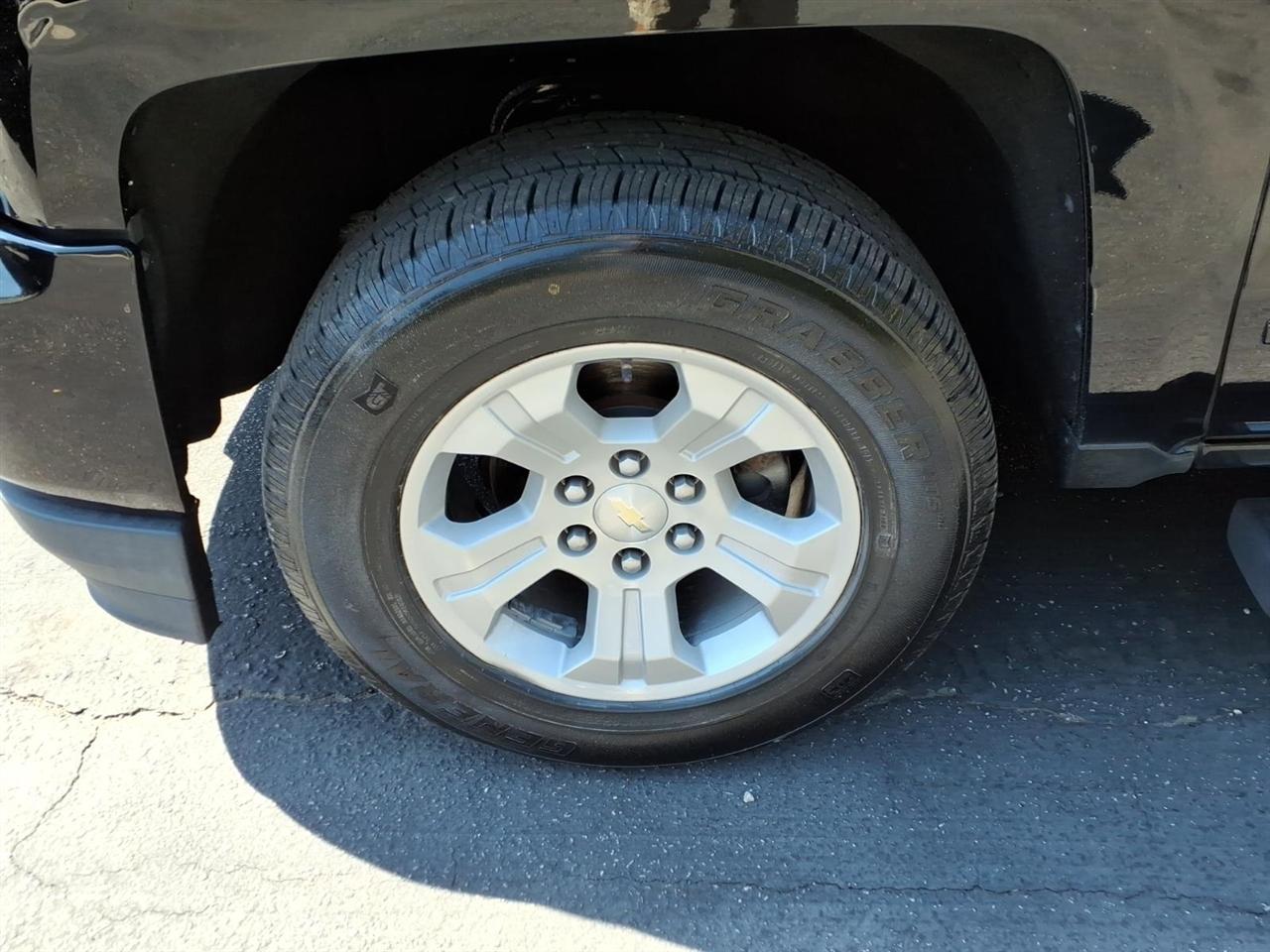 Chevrolet Silverado 1500 4WD Crew Cab 143.5" LT w/2LT 2017