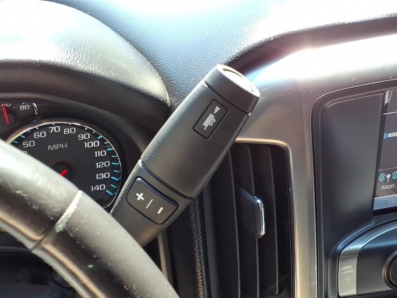 Chevrolet Silverado 1500 4WD Crew Cab 143.5" LT w/2LT 2017