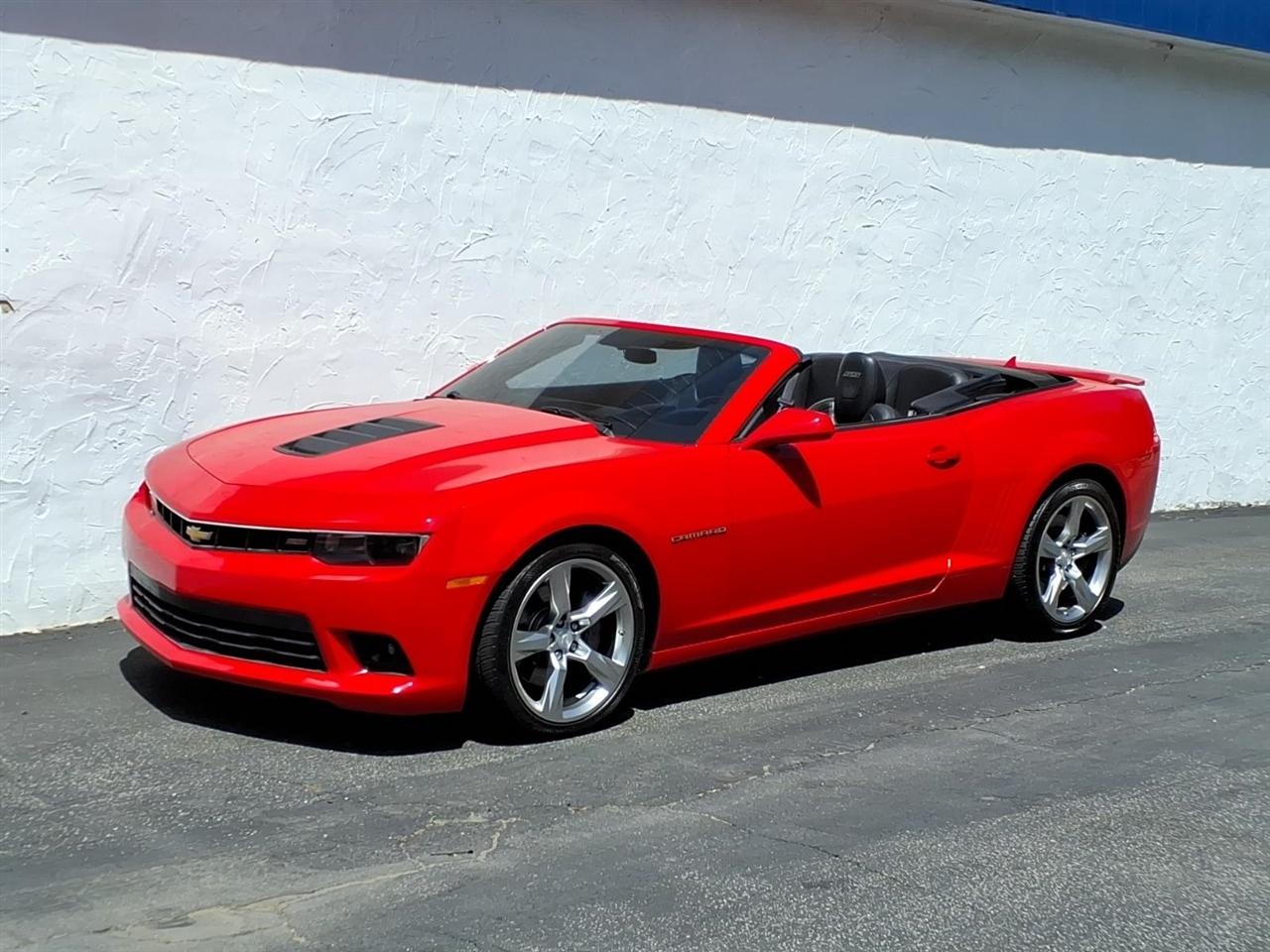 Chevrolet Camaro 2dr Conv SS w/2SS 2015