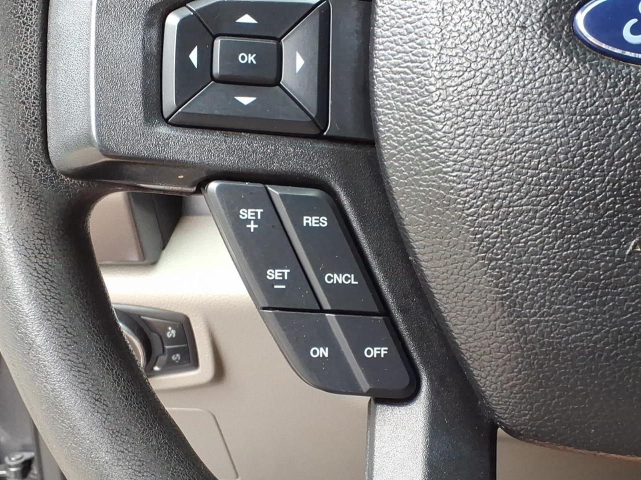 Ford F-150 XL 4WD SuperCrew 5.5' Box 2017