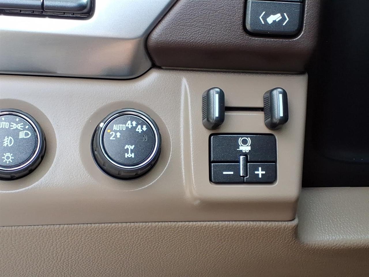Chevrolet Suburban 4WD 4dr 1500 Premier 2019