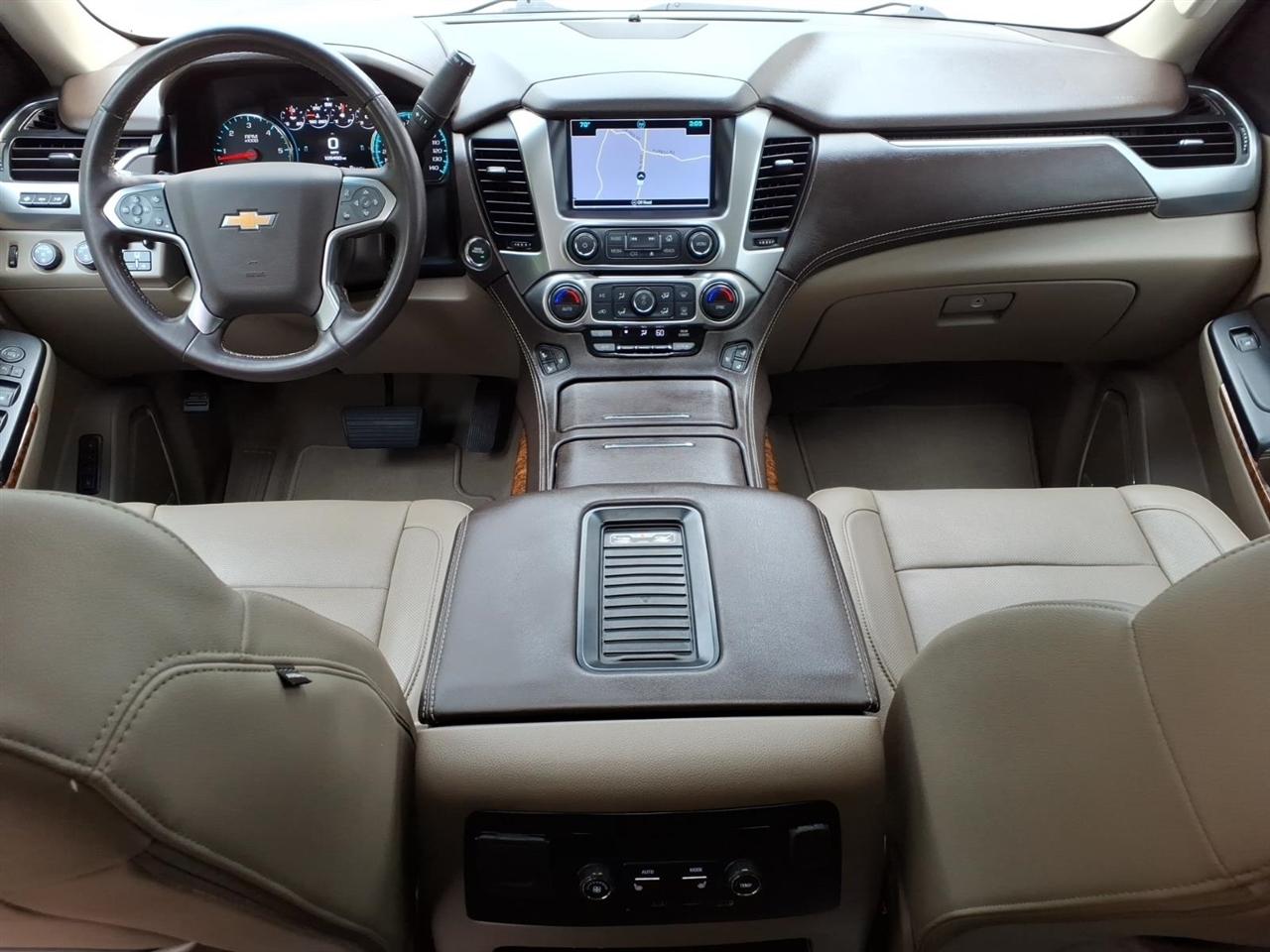 Chevrolet Suburban 4WD 4dr 1500 Premier 2019