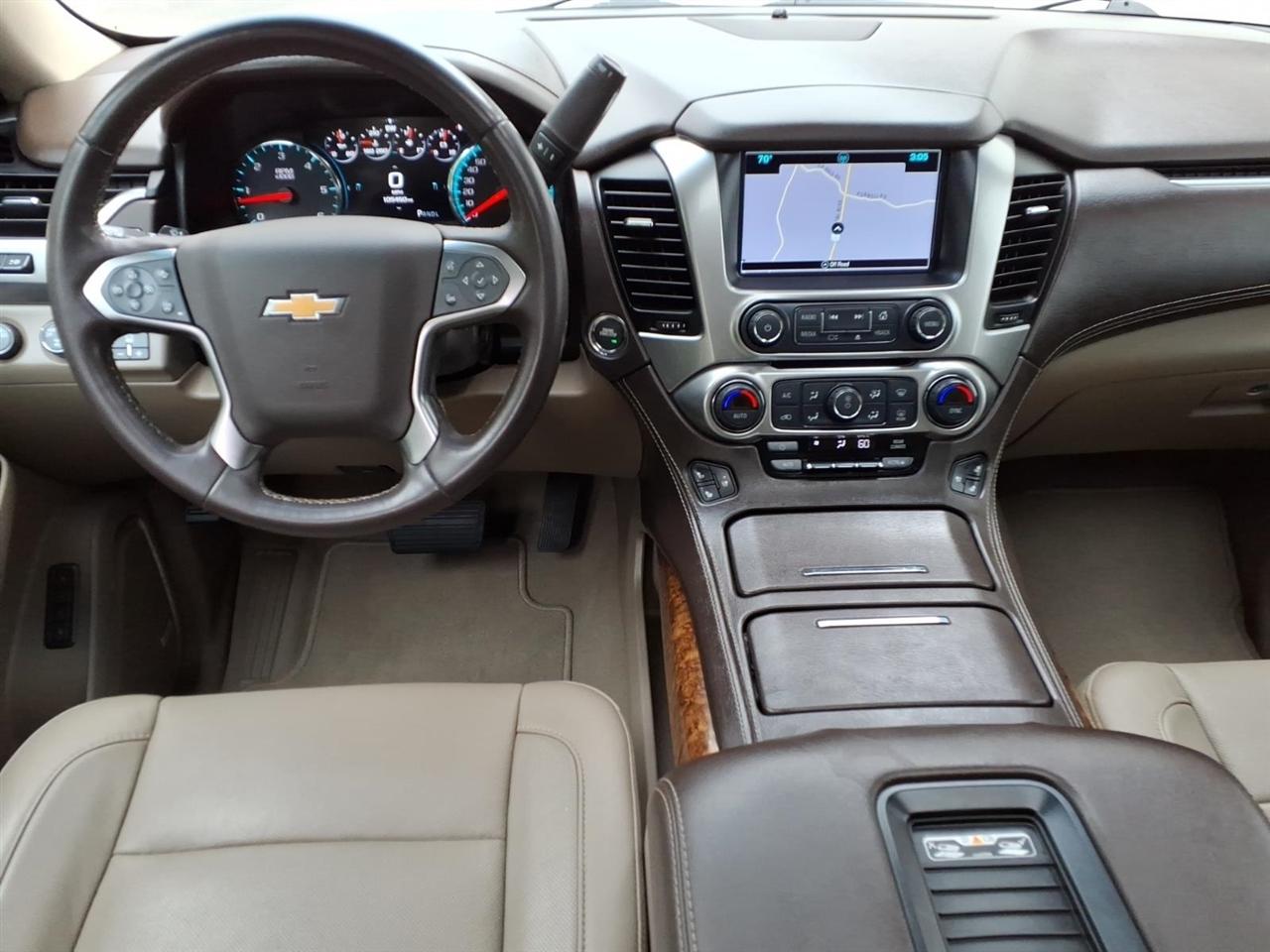 Chevrolet Suburban 4WD 4dr 1500 Premier 2019