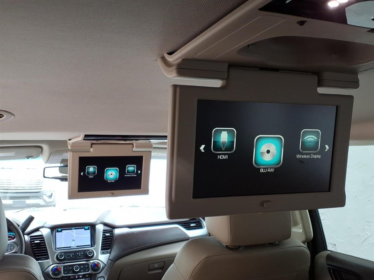 Chevrolet Suburban 4WD 4dr 1500 Premier 2019