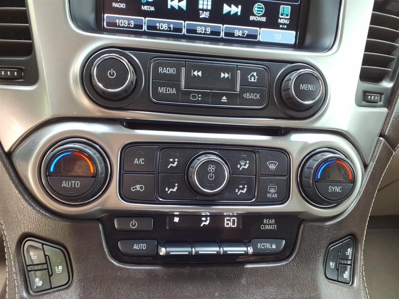 Chevrolet Suburban 4WD 4dr 1500 Premier 2019