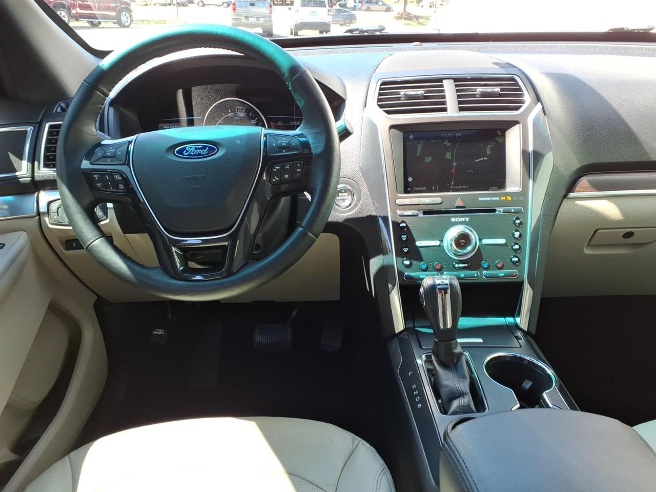 Ford Explorer Limited FWD 2018