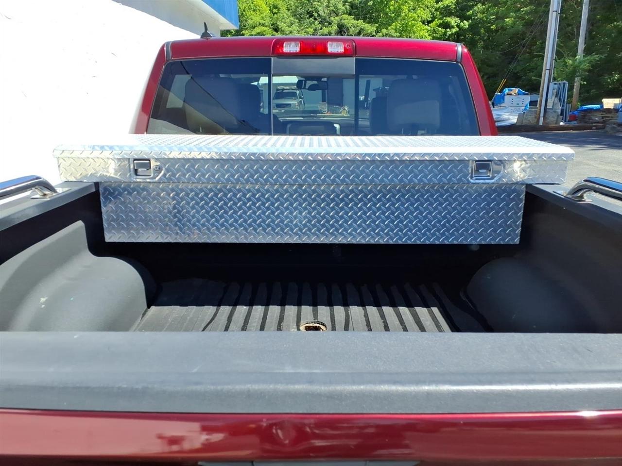 RAM 1500 Laramie 4x2 Crew Cab 5'7" Box 2017