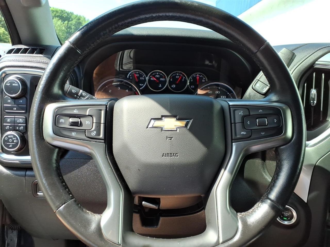 Chevrolet Silverado 3500HD 4WD Crew Cab 159" LT 2021