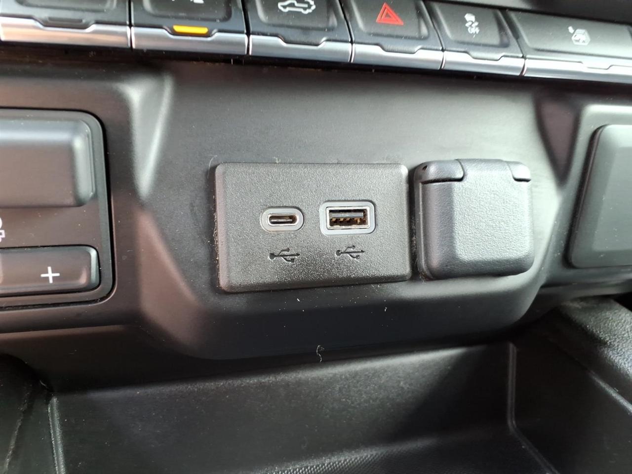 Chevrolet Silverado 3500HD 4WD Crew Cab 159" LT 2021
