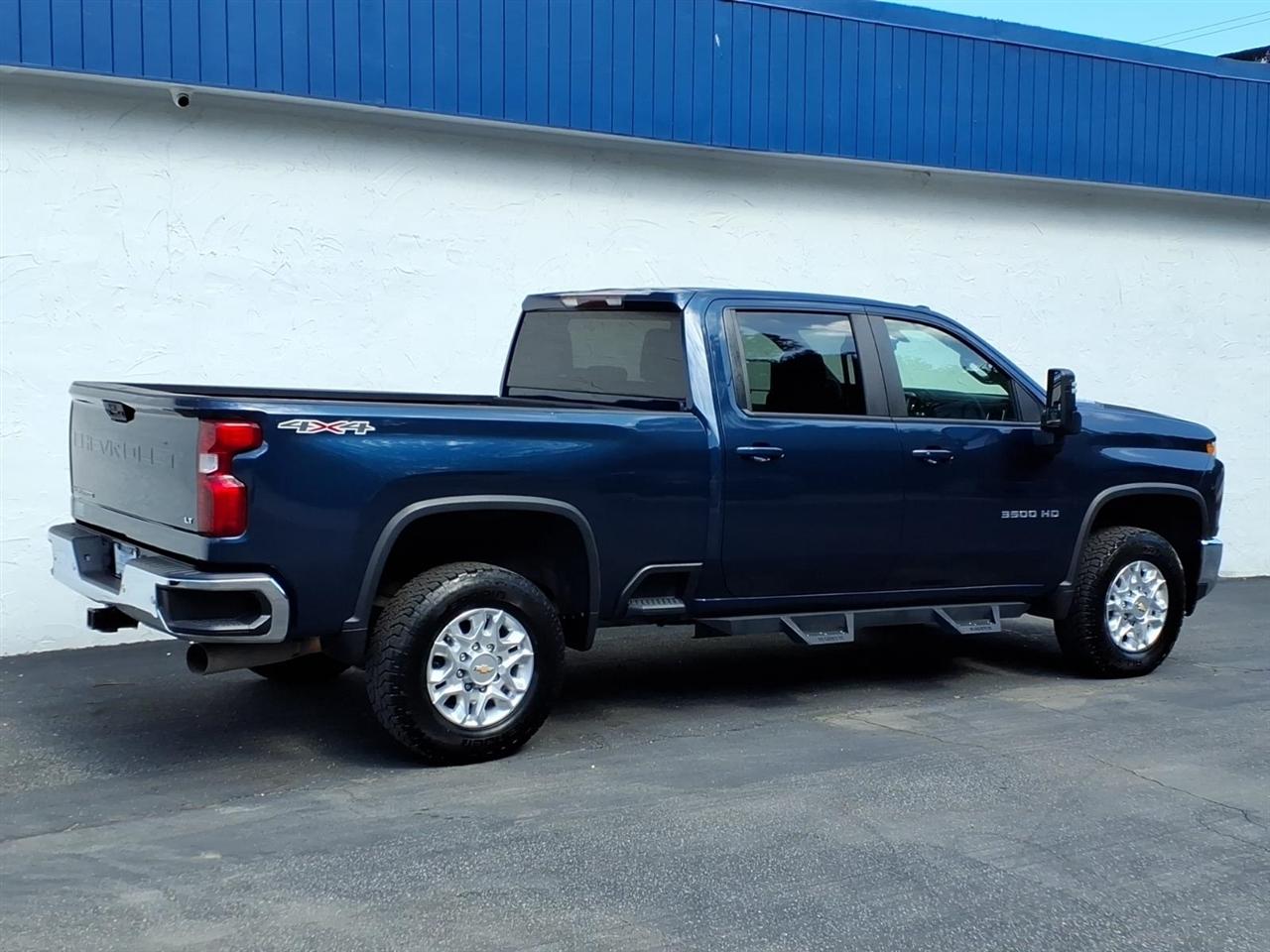 Chevrolet Silverado 3500HD 4WD Crew Cab 159" LT 2021