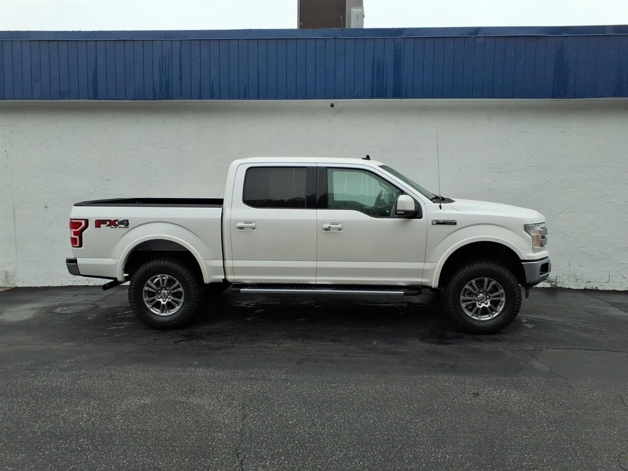 Ford F-150 SuperCrew 139" Lariat 4WD 2019