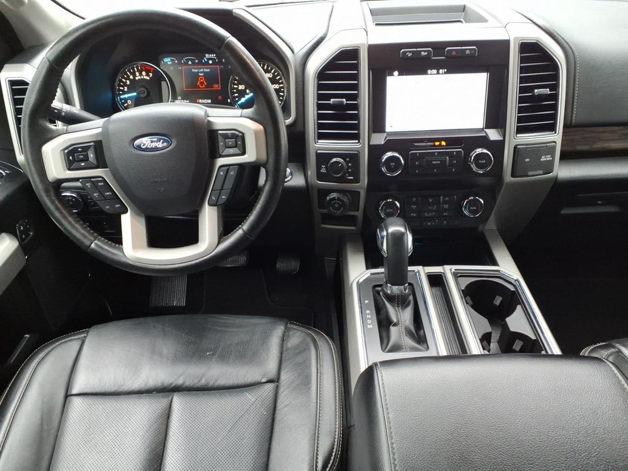 Ford F-150 SuperCrew 139" Lariat 4WD 2019