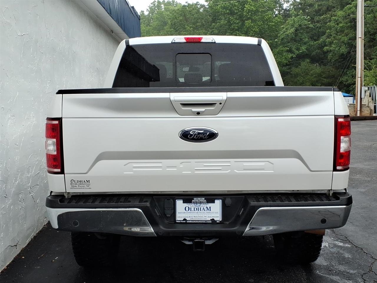 Ford F-150 SuperCrew 139" Lariat 4WD 2019