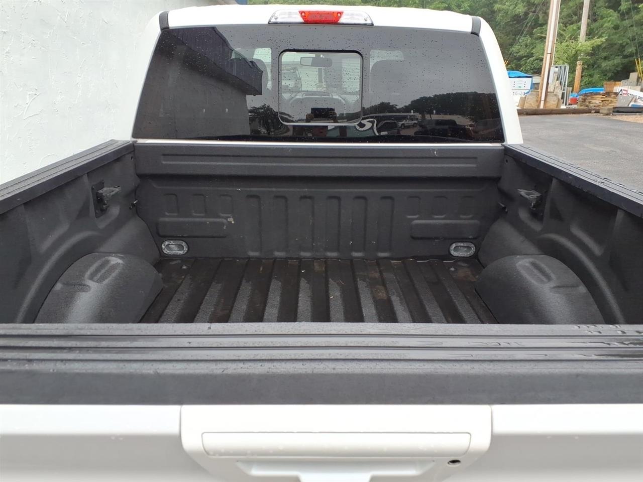 Ford F-150 SuperCrew 139" Lariat 4WD 2019