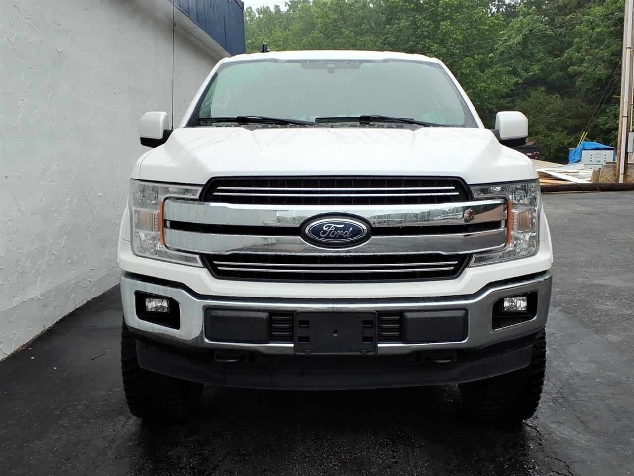 Ford F-150 SuperCrew 139" Lariat 4WD 2019