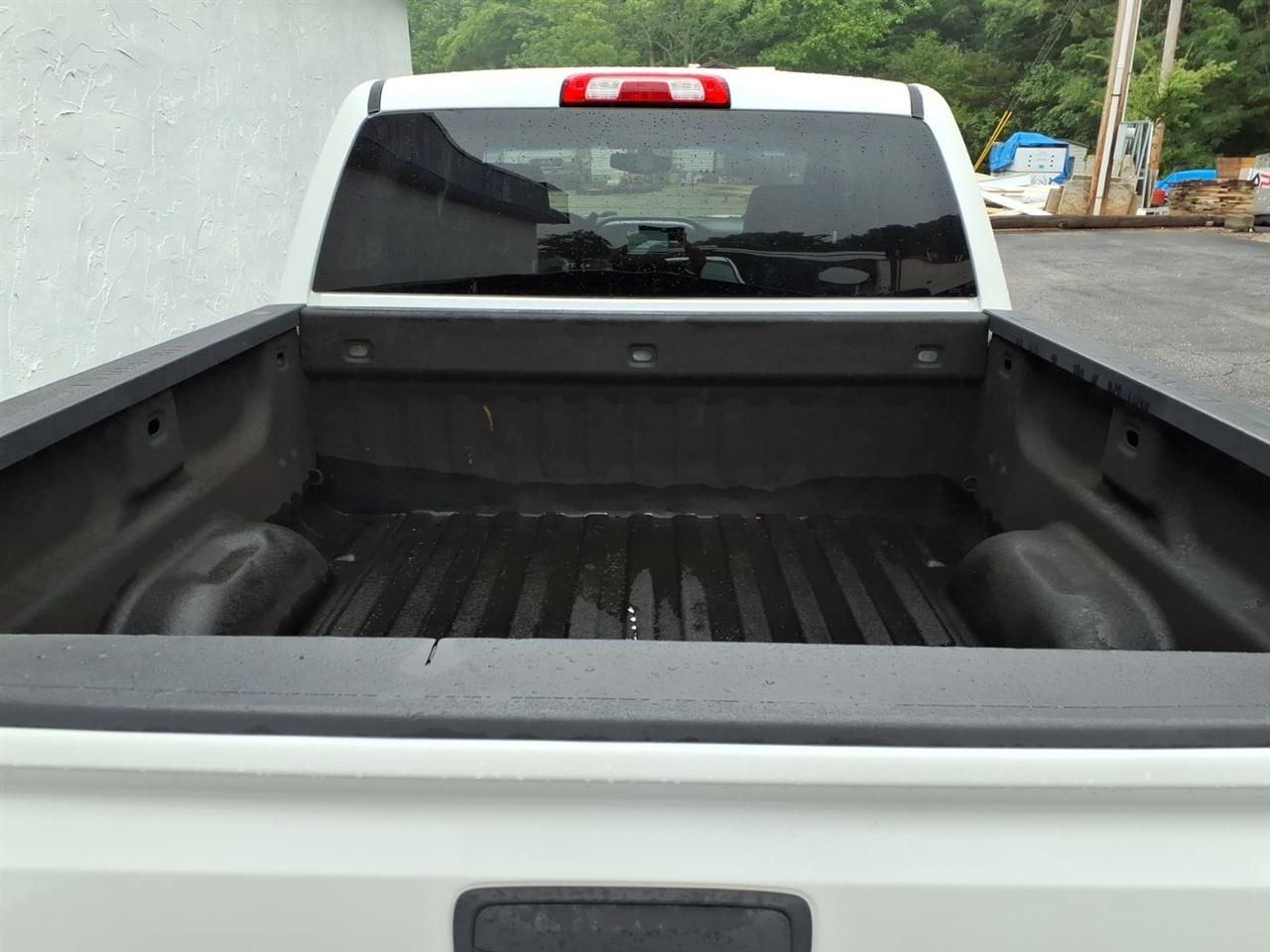 Chevrolet Silverado 1500 4WD Crew Cab 143.5" LT w/2LT 2017