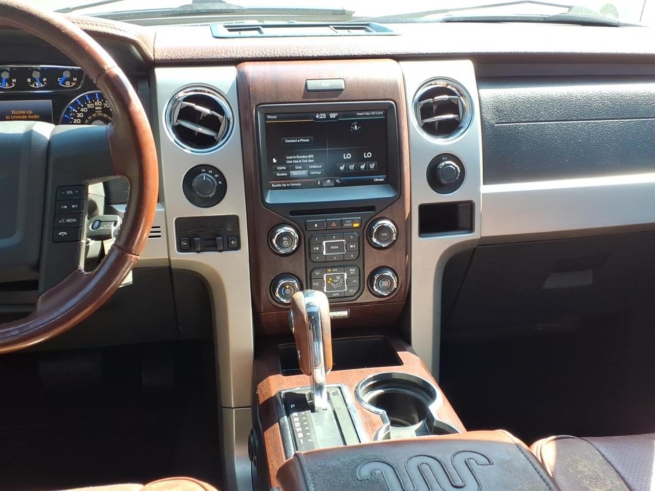 Ford F-150 4WD SuperCrew 145" King Ranch 2013